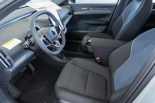 2025 Volvo EX30 Twin Motor Plus