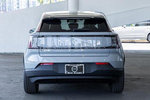 2025 Volvo EX30 Twin Motor Plus