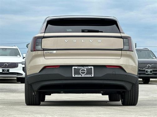 2026 Volvo EX30 Plus Twin Motor Performance, Fully electric