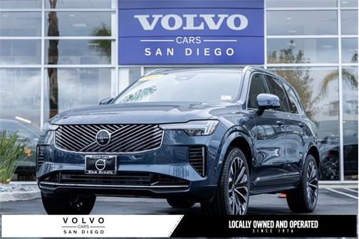 2025 Volvo XC90 B6 Plus 7-Seater