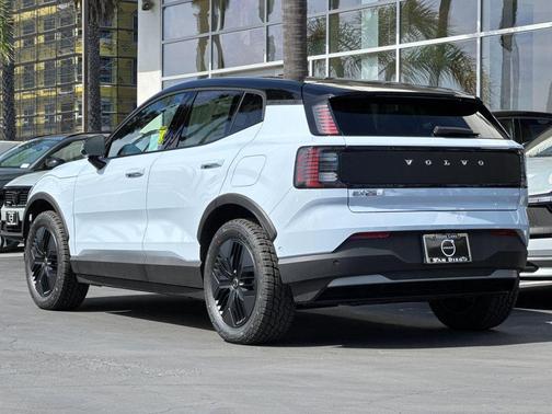 2026 Volvo EX30 Cross Country Ultra, Twin Motor Performance, Fully electric