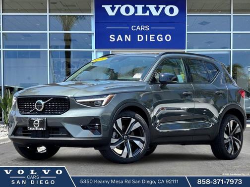 2026 Volvo XC40 B5 Ultra