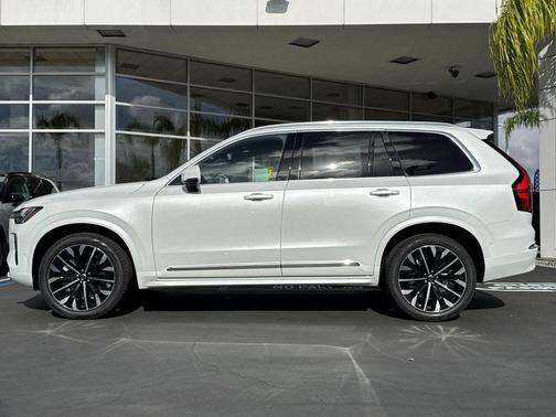 2026 Volvo XC90 Plus, B5 AWD Gas (mild hybrid), Gasoline, Bright, 7 Seats