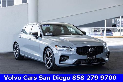 2025 Volvo S60 B5 Core