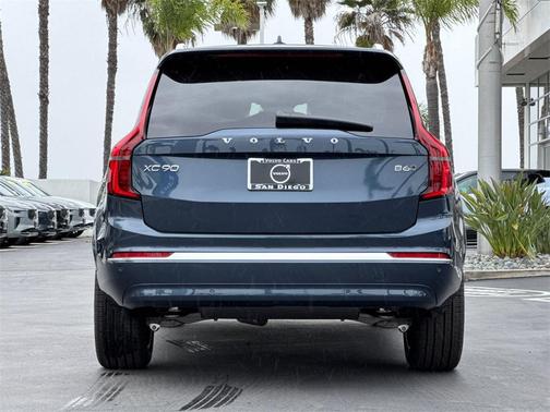 2026 Volvo XC90 Core, B6 AWD Gas (mild hybrid), Gasoline, Bright, 7 Seats