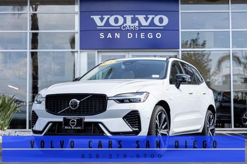 2025 Volvo XC60 Plug-In Hybrid T8 Ultra