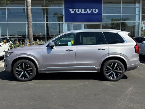 2026 Volvo XC90 B5 Core