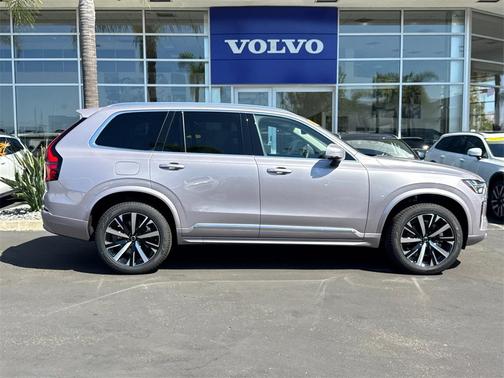 2026 Volvo XC90 B5 Core