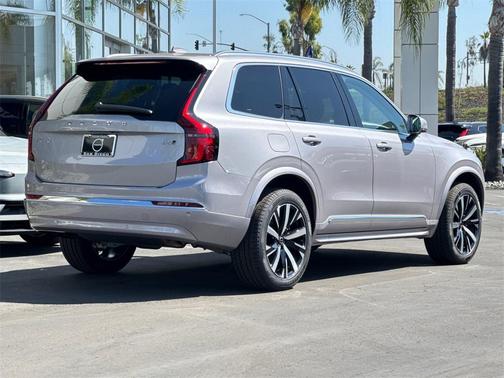 2026 Volvo XC90 B5 Core