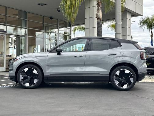 2026 Volvo EX30 Ultra Twin Motor Performance, Fully electric