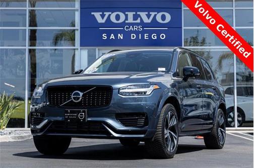2023 Volvo XC90 Recharge Plug-In Hybrid T8 Plus Dark Theme 7-Seater
