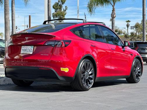 2022 Tesla Model Y Performance Dual Motor All-Wheel Drive