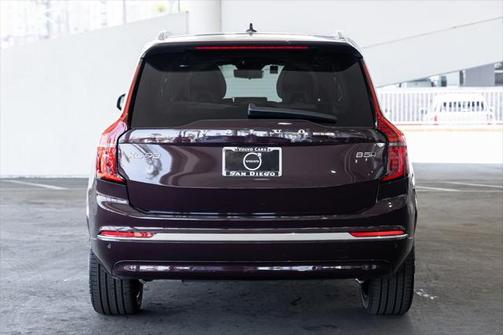 2025 Volvo XC90 B5 Core