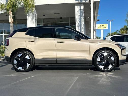 2026 Volvo EX30 Ultra Twin Motor Performance, Fully electric