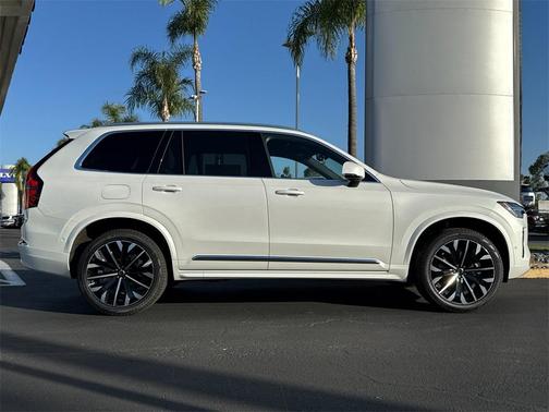 2026 Volvo XC90 Plus, B6 AWD Gas (mild hybrid), Gasoline, Bright, 7 Seats