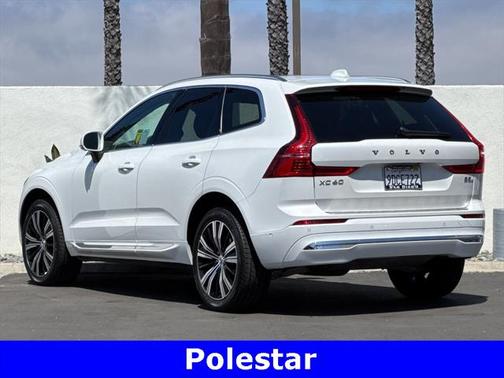 2023 Volvo XC60 B5 Plus Bright Theme