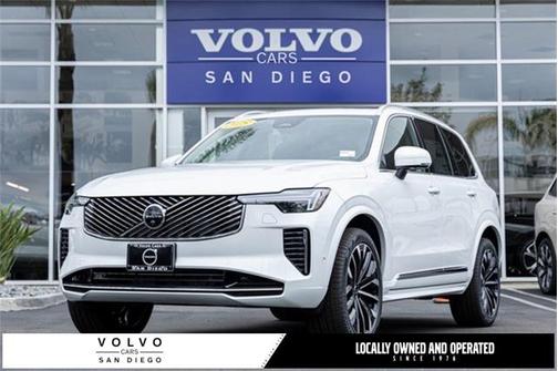 2025 Volvo XC90 B6 Plus 7-Seater