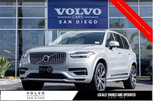 2023 Volvo XC90 Recharge Plug-In Hybrid T8 Plus Bright Theme 7-Seater