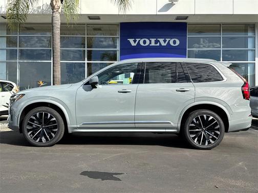 2026 Volvo XC90 B5 Plus 7-Seater