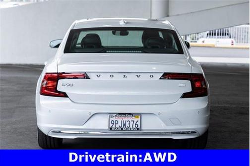 2024 Volvo S90 Recharge Plug-In Hybrid Ultimate