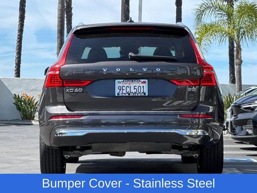 2023 Volvo XC60 B5 Plus Bright Theme