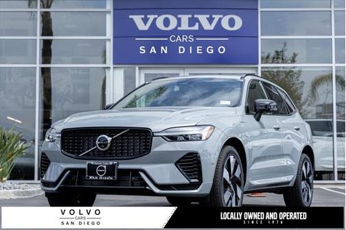 2025 Volvo XC60 Plug-In Hybrid T8 Ultra