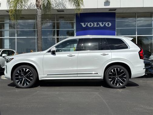 2026 Volvo XC90 B6 Plus 7-Seater