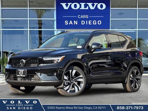 2026 Volvo XC40 B5 Ultra