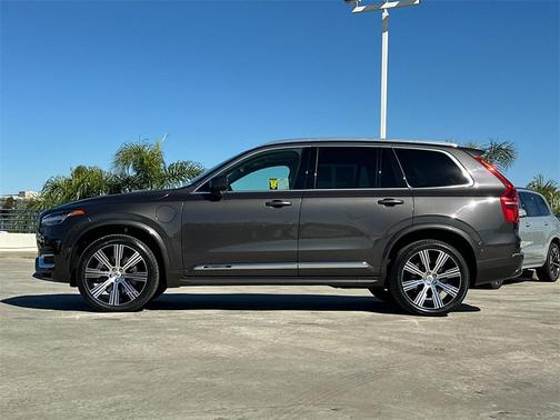 2024 Volvo XC90 Recharge Plug-In Hybrid T8 Plus 6-Seater