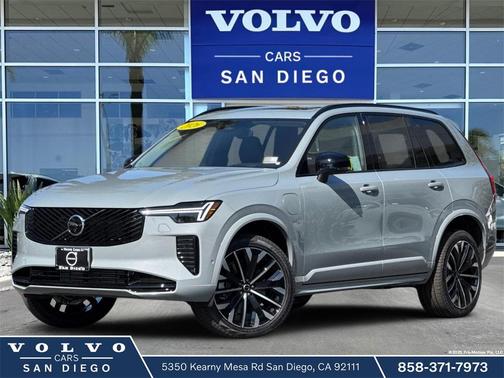 2026 Volvo XC90 Plug-In Hybrid T8 Ultra Dark Theme 7-Seater