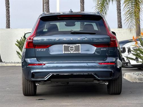 2026 Volvo XC60 B5 Ultra