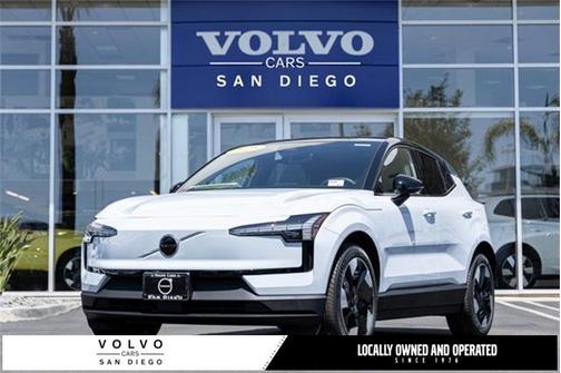 2025 Volvo EX30 Twin Motor Plus