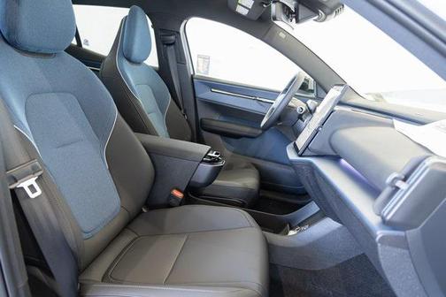 2025 Volvo EX30 Twin Motor Plus