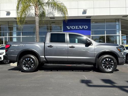 2023 Nissan Titan PRO-4X