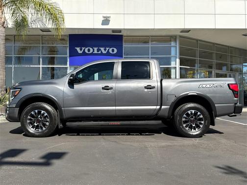 2023 Nissan Titan PRO-4X