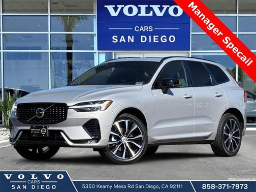 2023 Volvo XC60 B5 Plus Dark Theme