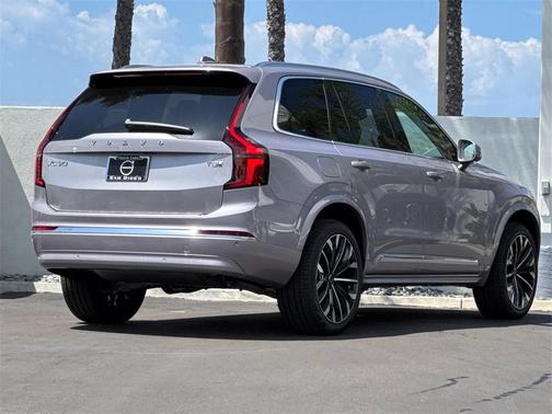 2026 Volvo XC90 Plug-In Hybrid T8 Plus 6-Seater