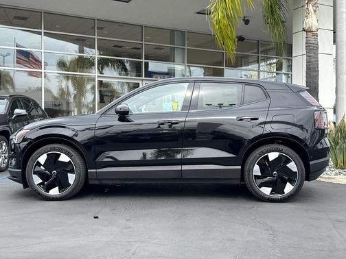 2026 Volvo EX30 Ultra Twin Motor Performance, Fully electric