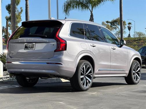 2026 Volvo XC90 Core, B5 AWD Gas (mild hybrid), Gasoline, Bright, 7 Seats
