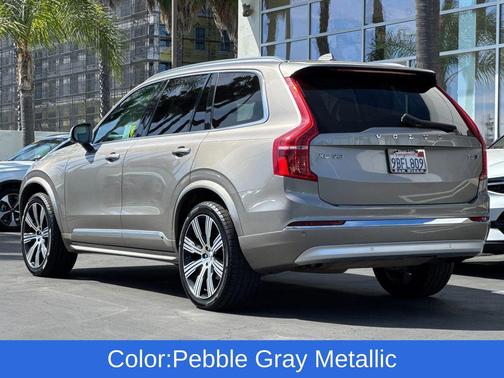 2022 Volvo XC90 T6 Inscription