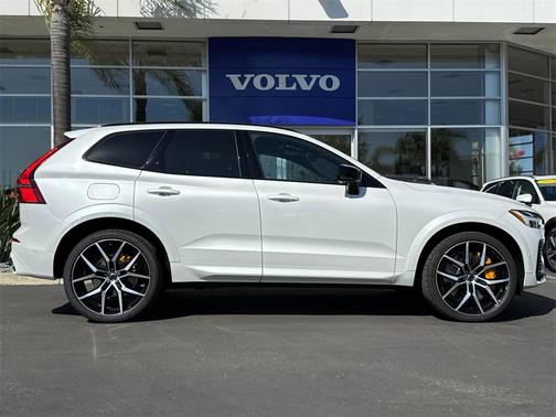 2026 Volvo XC60 Plug-In Hybrid T8 Polestar