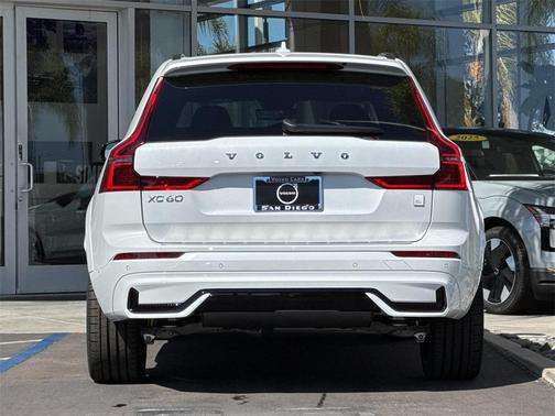 2026 Volvo XC60 Plug-In Hybrid T8 Polestar