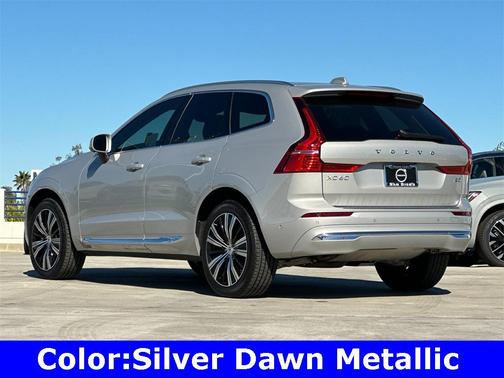 2023 Volvo XC60 B5 Plus Bright Theme