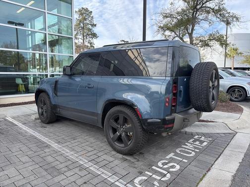 2022 Land Rover Defender 90 X-Dynamic S