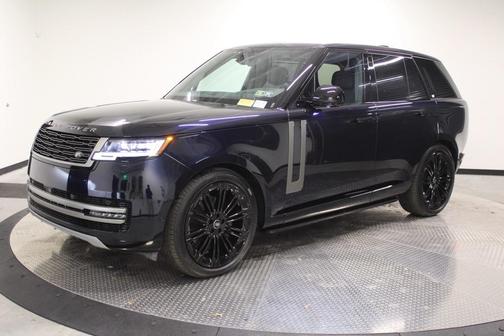 2025 Land Rover Range Rover P400 SE