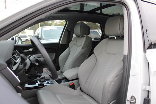 2023 Audi Q5 e 55 S line Premium Plus