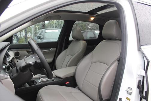 2025 INFINITI QX50 Luxe AWD