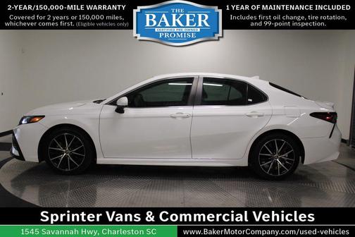 Super White 2021 Toyota Camry SE