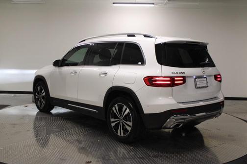 2025 Mercedes-Benz GLB 250 Base