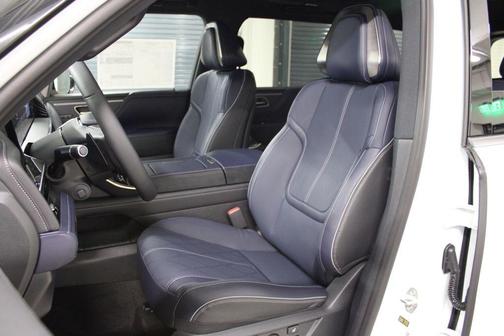 Radiant White 2026 INFINITI QX80 SPORT AWD